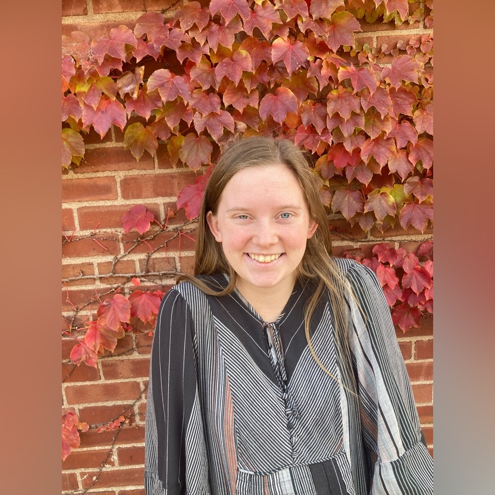 Meet your Posher, Madalyn
